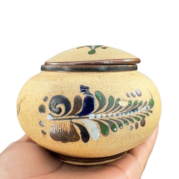 VTG Hand Painted Covered Dish Jewelry Storage Box Mexico Hand Painted Butterfly - Picture 11 of 12